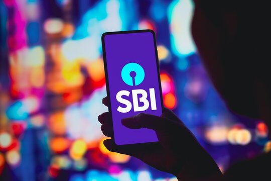 SBI ने IPO से पहले हिस्सेदारी बेचकर जुटाए 1,655 करोड़ रुपये, ग्रे मार्केट में भी दिखी मजबूती