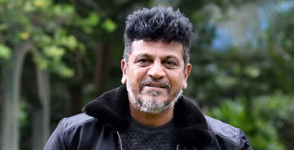 'हिंदी हमारी राष्ट्रभाषा' बोलकर घिरे साउथ सुपरस्टार शिवराजकुमार, मचा बवाल तो मांगनी पड़ी माफी, कहा- मैं कन्फ्यूज था